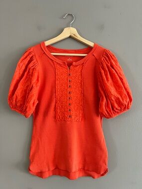 Pilcro Bella Henley Top Anthropologie Button Puff Sleeve Pullover Blouse Medium